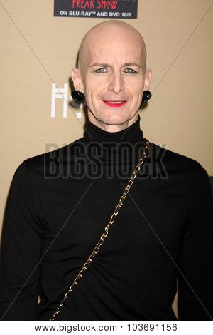 LOS ANGELES - OCT 3:  Denis O'Hare at the 