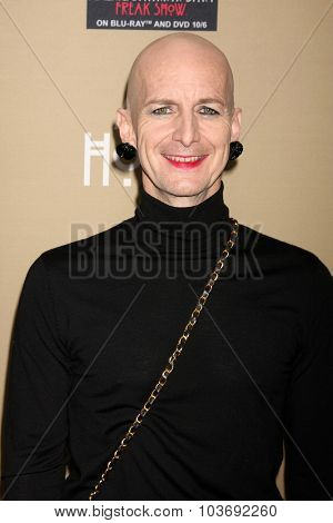LOS ANGELES - OCT 3:  Denis O'Hare at the 