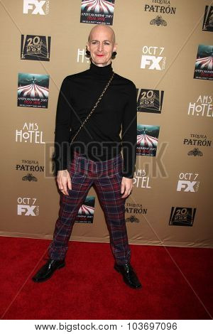 LOS ANGELES - OCT 3:  Denis O'Hare at the 