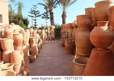Ceramics. Manual production.