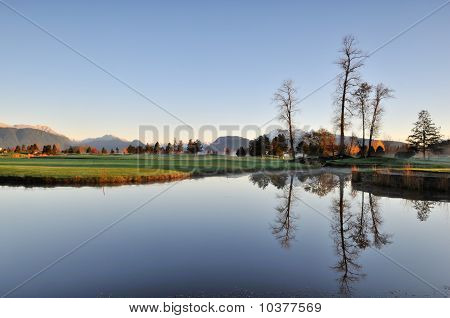 Herfst ochtend In de Golf Course