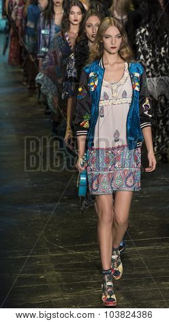 Anna Sui - Spring Summer 2016 Collection
