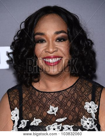 LOS ANGELES - SEP 26:  Shonda Rhimes arrives to the TGIT Premiere Red Carpet Event  on September 26, 2015 in Hollywood, CA.                