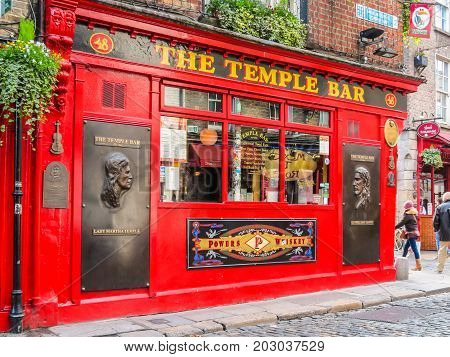 DUBLIN, IRELAND - NOVEMBER 08, 2013: Famous The Temple Bar, Dublin, Ireland