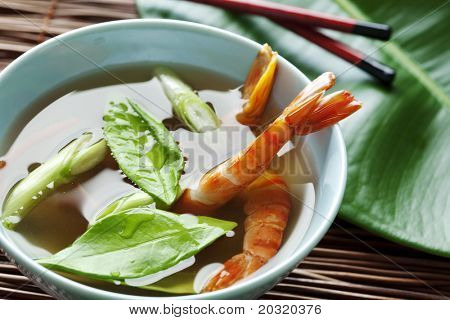 아가 함께 새우 수프의 단풍