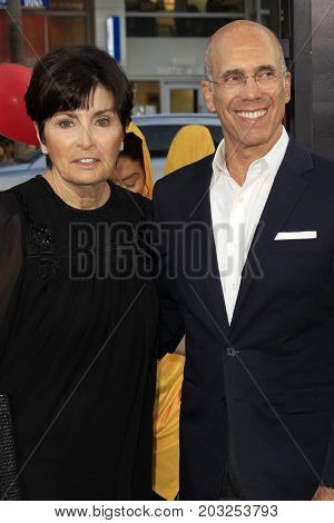 LOS ANGELES - SEP 5:  Marilyn Katzenberg, Jeffrey Katzenberg at the 