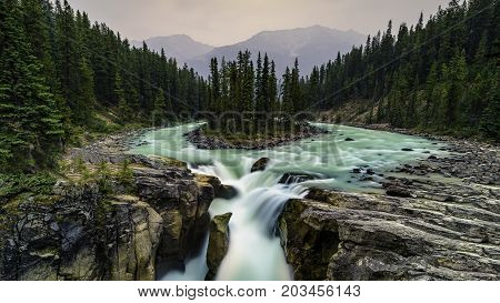 the Sunwapta Falls in Jasper National Park
