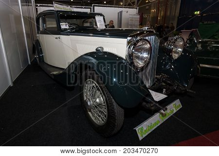 MAASTRICHT NETHERLANDS - JANUARY 09 2015: Full-size luxury car Bentley 3.5 Litre (Sports saloon by Park Ward) 1935. International Exhibition InterClassics & Topmobiel 2015