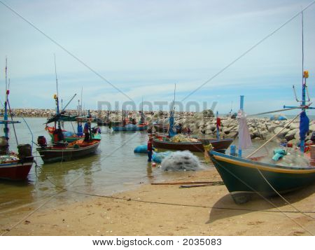 Puerto pesquero de Thai