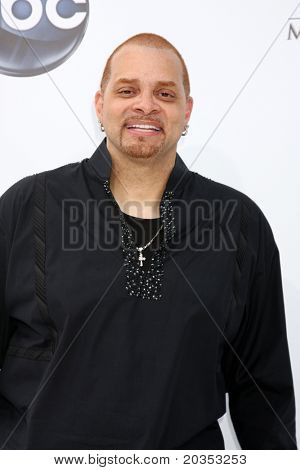 LAS VEGAS - 22 de maio: Sinbad chegando no Billboard Music Awards de 2011, no MGM Grand Garden Arena, em