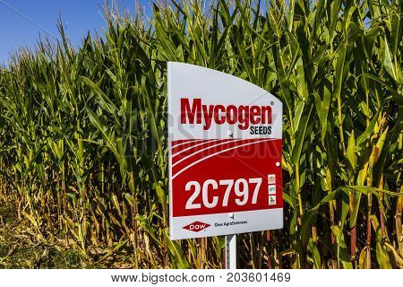Indianapolis - Circa September 2017: Mycogen Seeds Signage in a corn field. Mycogen Seeds is a subsidiary of Dow AgroSciences and DowDuPont II