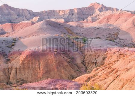 Scenic view at sunset in Badlands National Park.