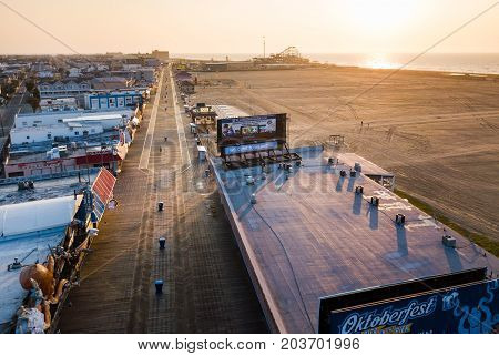 Wildwood, New Jersey, Usa - September 5, 2017: Empty Wildwood Boardwalk And Beach At Sunrise, Shoot