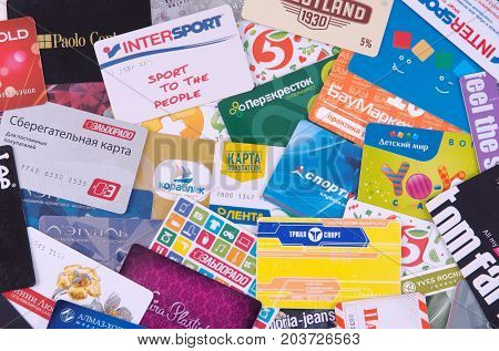 SARANSK, RUSSIA - SEPTEMBER 06, 2017: Various loyalty cards.
