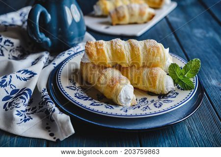 Cream Horns Filled With Vanilla Cream