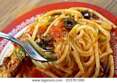 Spaghetti Alla Puttanesca