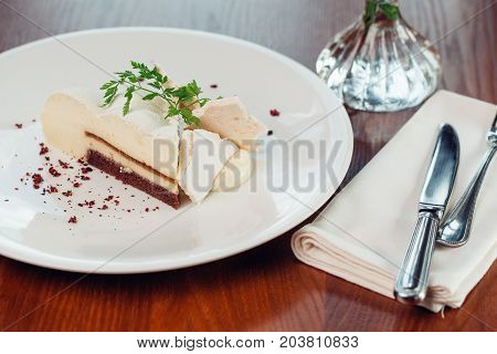 Dessert - White Cheesecake With Mint And Chocolate Chips
