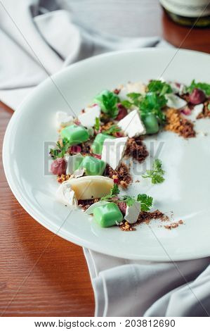 Mint Caviar, Gastronomy Molecular