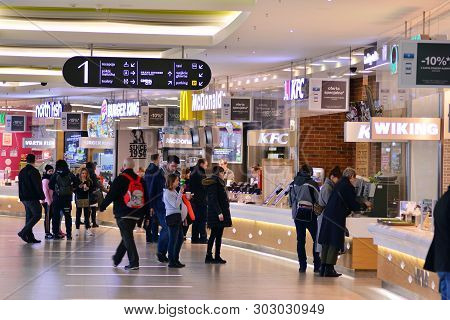 Warsaw, Poland. 13 March 2019. Restaurant Zone In The Arkadia Shopping Center. Arkadia Offers A Wide