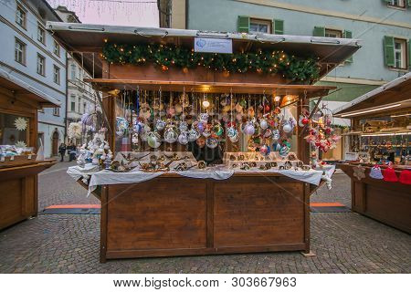 Bozen, Italy - December 2, 2018: Traditional Christmas Market In The Historic Center Of Bozen