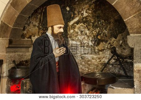 Konya, Turkey, 05/12/2019: Wax Figures In The Mevlana Museum, Domestic Scenes.