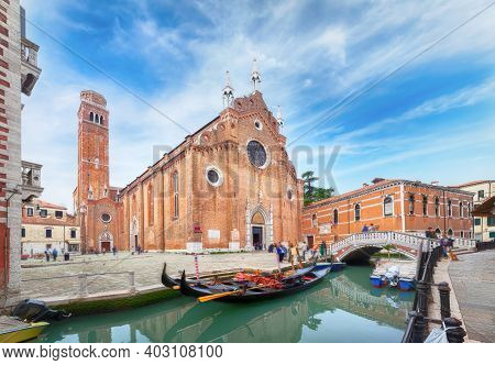 Basilica S.maria Gloriosa Dei Frari In Venice (venezia), Italy