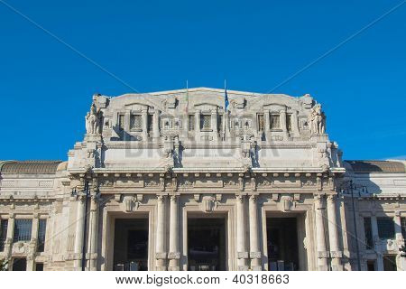 Stazione Centrale, Milan
