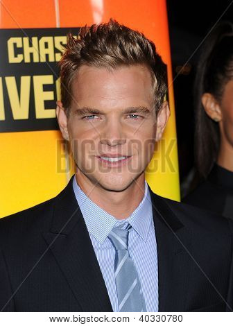 LOS ANGELES - 18 ott: Taylor Handley arriva a 