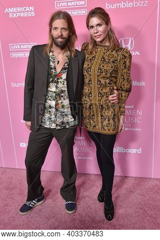LOS ANGELES - DEC 12:  Taylor Hawkins Alison Hawkins arrives for the Billboard's 2019 Women in Music on December 12, 2019 in Hollywood, CA
