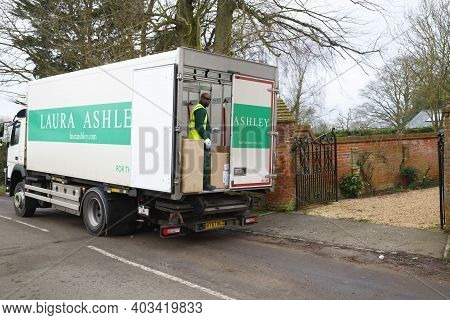 Buckingham, Uk - February 06, 2018. Laura Ashley Makes A Delivery To A House In Buckinghamshire. Sha