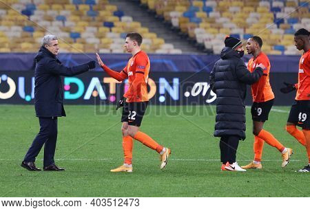 Kyiv, Ukraine - December 1, 2020: Head Coach Luis Castro Of Shakhtar Donetsk (l) Thanks His Players 