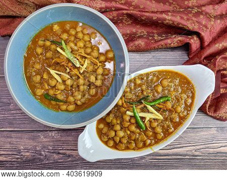 Top Down View Of A Bowl Of Spicy And Tangy Amritsari Chole