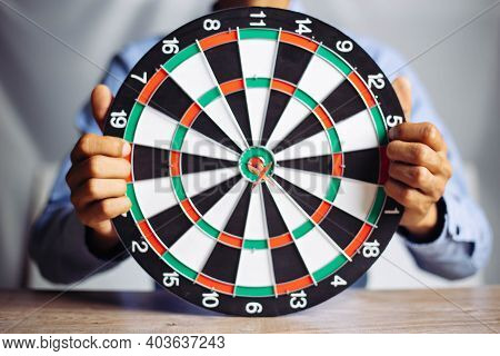 Businessman Holding A Darts Aiming At The Target Center Business Goal Concept - Business Targeting, 