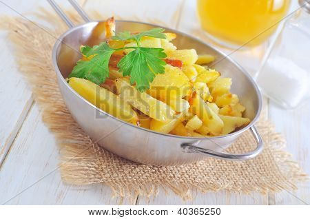 Жареный картофель