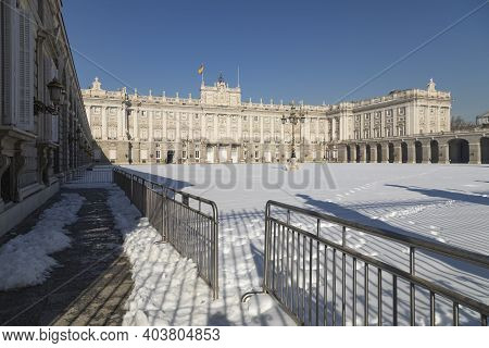 Madrid, Spain - January 17, 2021: Details Of The Royal Palace, With Its Main Esplanade, Still Covere