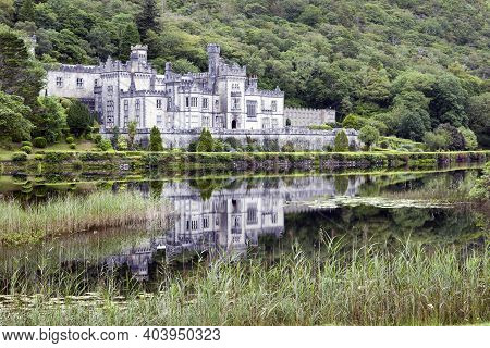 Pollacappul (ireland), - July 20, 2016: The Famous Kylemore Abbey In Connemara, County Galway, Irela