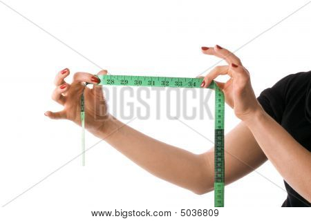 卷尺的女人
