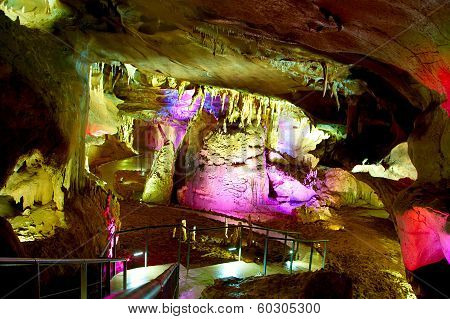 Sataplia Cave