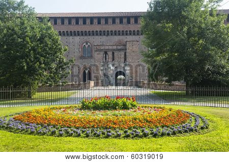 Pavia, Castle
