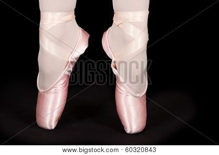 A Ballet Dancer Standing On Toes While Dancing Artistic Conversion