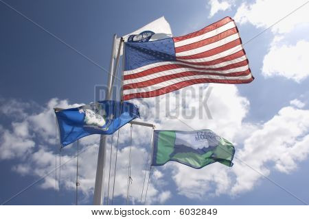 Vier vlaggen In Mystic Connecticut