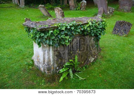 WILTSHIRE, CHIPPENHAM, UK - AUGUST 9, 2014: Castle Combe, grave yard