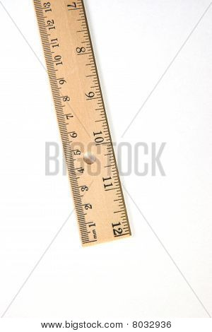 righello di legno