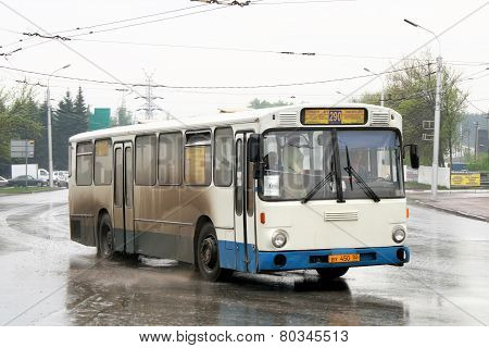 Mercedes-benz O307