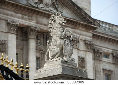 Buckingham Palace - Unicorn Figure On Palace Gate