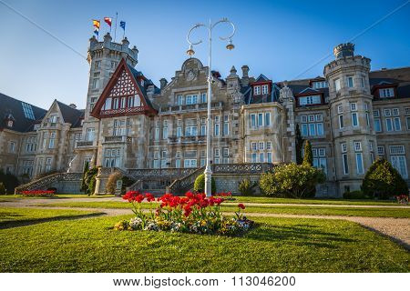 Nice Magdalena Palace In Santander, Spain