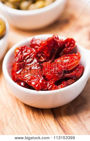 Sun dried tomatoes