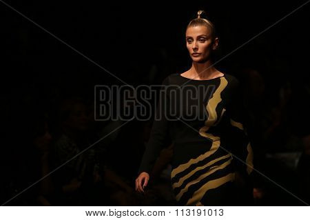 Adl Cengiz Abazoglu Catwalk