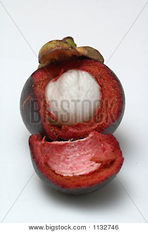 Soyulmuş Mangosteen