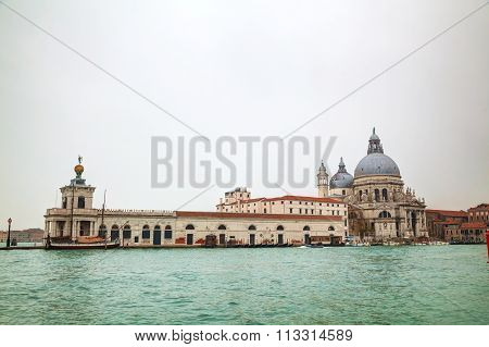 Basilica Di Santa Maria Della Salute